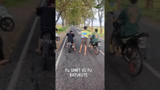 Download lagu FU SMRT feat [Agung kecil] VS FU BATUKUTE       [win FU SMRT] mp3