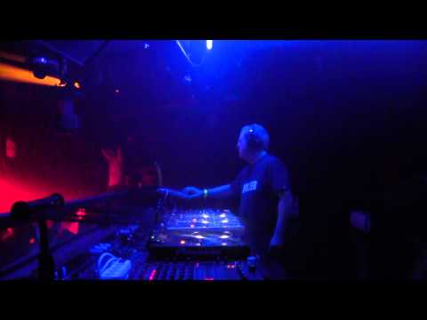 Nick Muir live @ Ministry Of Sound (29-11-2013) (1/3)