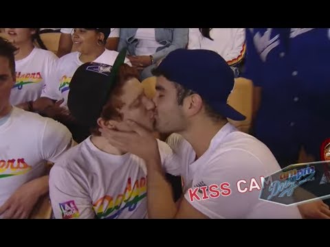 The Dodgers featured 7 gay couples on Kiss Cam for Pride Night
