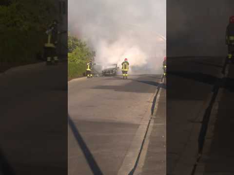Auto in fiamme Montemurlo