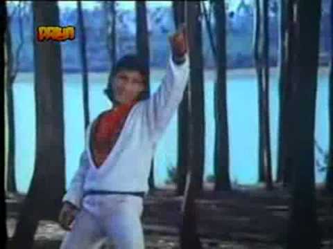 Poster ek saal chalega apna honeymoon