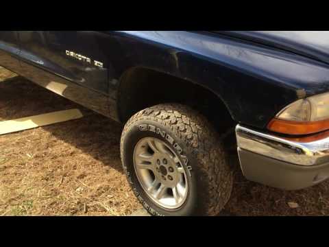Dodge Dakota 4.7L Cherry Bomb