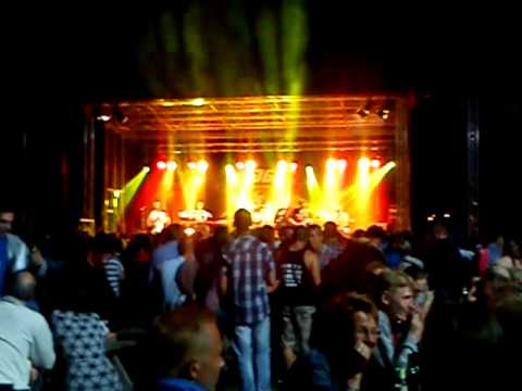 Minnah Karlsson, Vatten och Vis festivalen i Vänersborg(4:e juni) - Sensuella Isabella