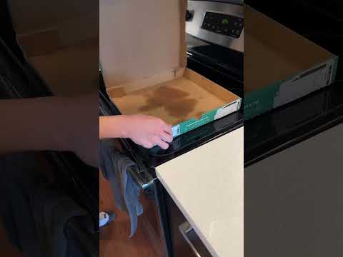 The ultimate pizza box hack #tips #tipsandtricks #pizza