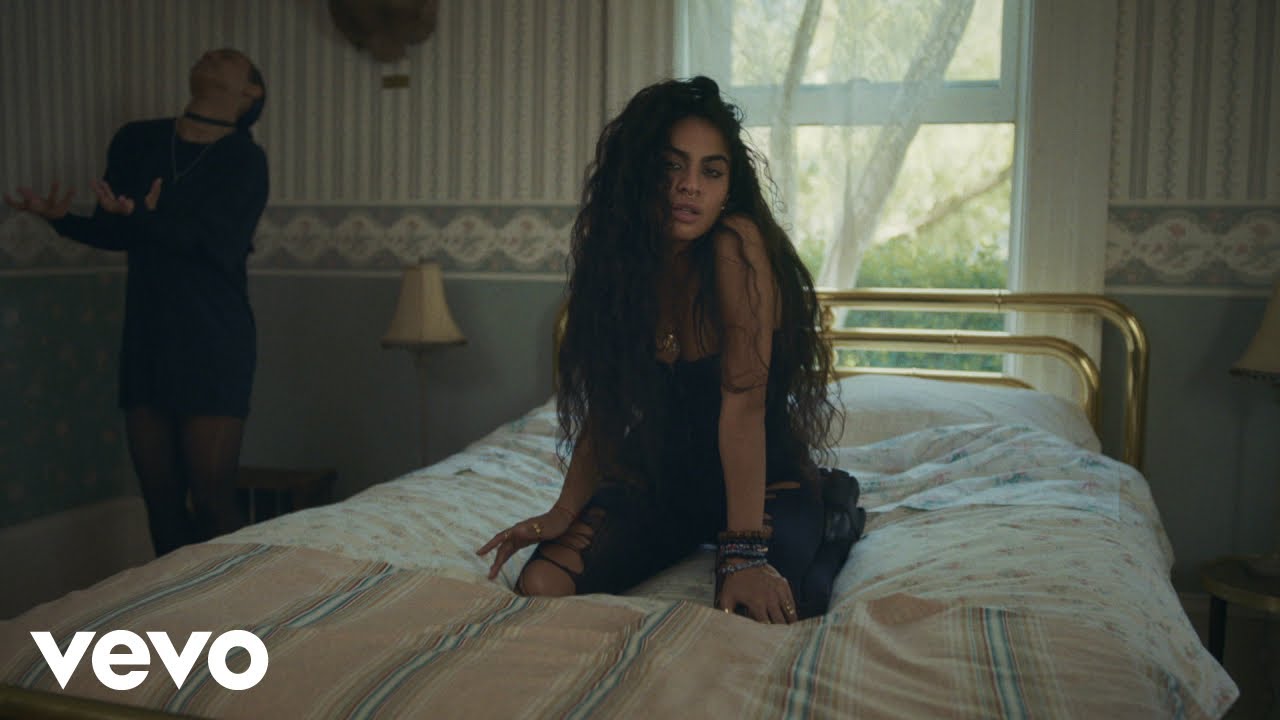 Jessie Reyez – “Mutual Friend”