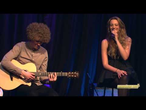 Hannah Wildes  DRAKE cover  LIVE  'Going Home'