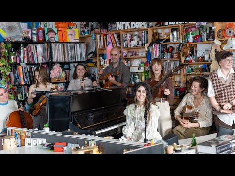 dodie: Tiny Desk Concert