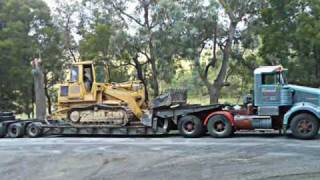 preview picture of video 'Beamish Heavy Hauliers 1976 KW W924 SAR Truck'