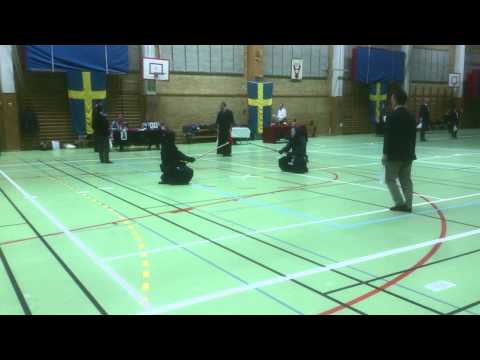Kendo SM 2014 - Dam, Match 2 - Evelina Broman (röd) mot Jessica Fröberg (vit) ensho