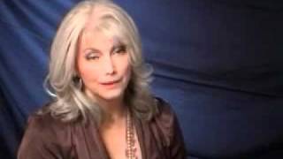 Emmylou Harris talks about people involved on Songbird