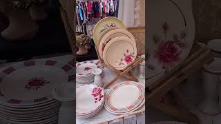 パリ🇫🇷モンマルトルの週末蚤の市を散策　