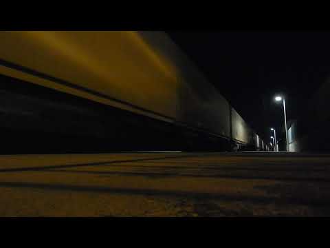 DOPPIA TRAZIONE di E483 di FT per TCS Brindisi-Castelguelfo, in transito a Bari Palese!