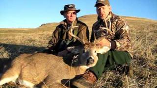 preview picture of video 'Montana Deer Hunt 064'