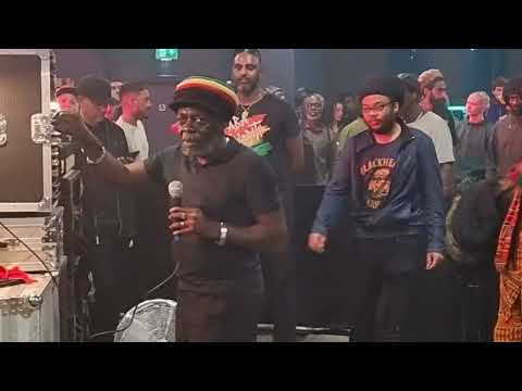 ABA SHANTI-I LIGHTS ON LAST ONE  @ EARTH HACKNEY LONDON 7 4 2023 PART3