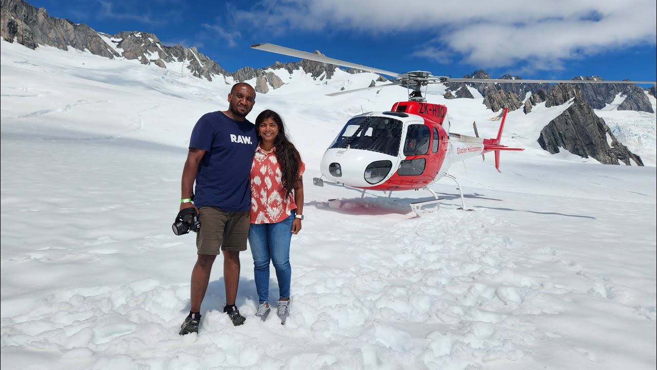 Join on a adventure helicopter flight to Franz Josef Glacier
