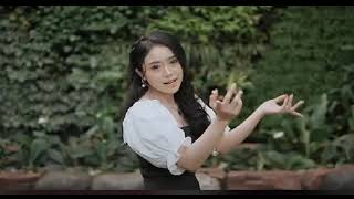 Download lagu Biwir beureum-beureum jawer hayam Panon coklat kopi susu (lirik dan terjemahan lagu runtah - Azmy z) mp3 Download lagu Biwir beureum-beureum jawer hayam Panon coklat kopi susu (lirik dan terjemahan lagu runtah - Azmy z) mp3