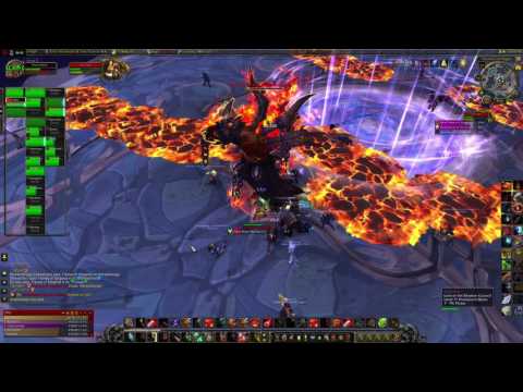 Gul'dan LFR kill with a loot bonus roll