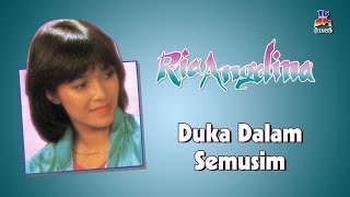 Download lagu Ria Angelina - Duka Dalam Semusim mp3 Download lagu Ria Angelina - Duka Dalam Semusim mp3