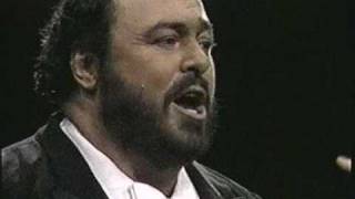 Luciano Pavarotti. 1987. Chitarra romana. Madison Square Garden. New York