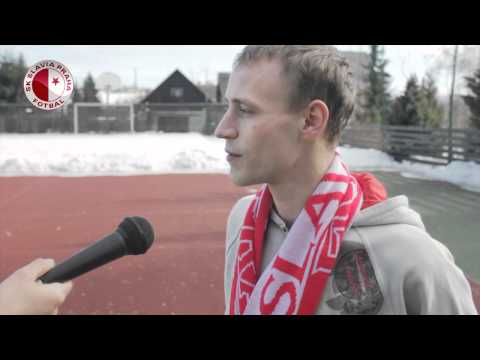 Patronem derby byl skokan na lyžích Roman Koudelka