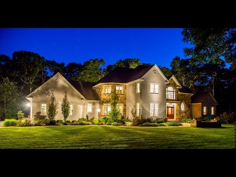 110 Thoreau September Homes of Distinction  Dan Liese