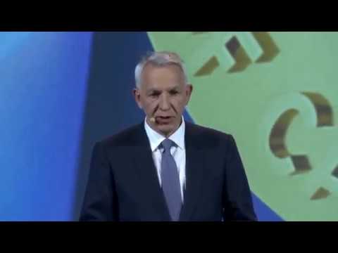 Вручение золотой медали ESC Е. В. Шляхто