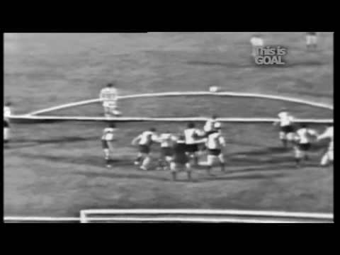 Goal! Tommy Gemmell. UEFA European Champion Clubs' Cup 1969/1970. Final. Celtic - Feyenoord