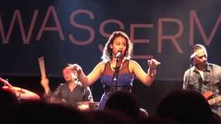 Mayra Andrade - Les mots d'amour - Live in Berlin (5/17)