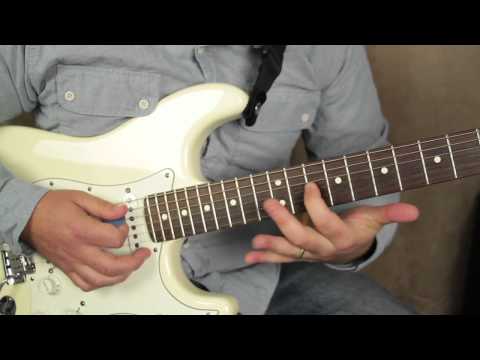 Albert King and Stevie Ray Vaughan Style Licks - Lead Blues Guitar Lessons Fender Strat