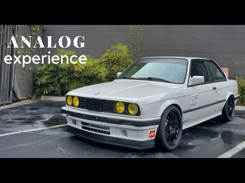 1989 BMW 325is E30: Analog Experience