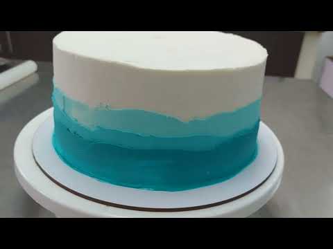 Cómo decorar en DEGRADÉ un PASTEL 🍰 (sencillo)| con BUTTERCREAM, usando pocas herramientas