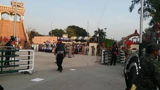 preview picture of video 'Pak India Ganda Singh Wala Border At Kasur Punjab'