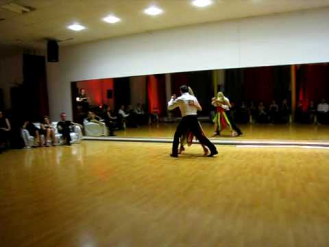 Martha Giorgi & Esequiel Maiolo with Duo Porteno de Tango "Los Ranas", Tango.