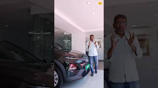 இந்த புதிய EV Brandஇல் என்ன என்ன கார்கள் ? Vinfast showroom experience #vinfast #vf #electriccars 