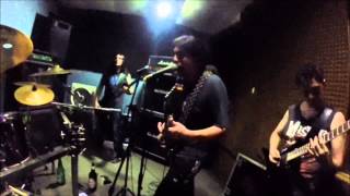 Tocando "Rompe el viento" con Malicia