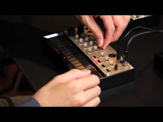 Vídeo relacionado con Korg Volca Keys - Sintetizador y caja de ritmos & KA350 - Cables audio