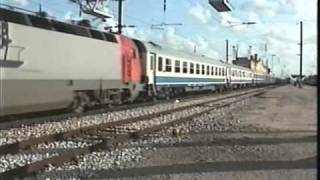 preview picture of video 'Comboios no Entroncamento em 1999'
