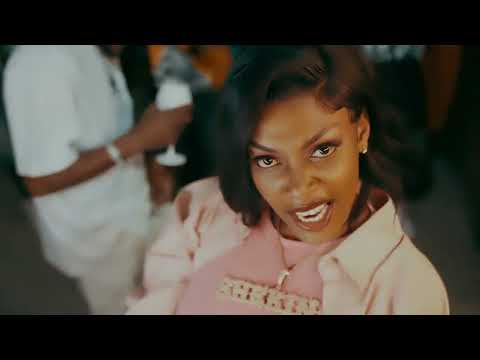 Tannah - YOLO ft. Moni Centrozone  (Official Music Video)