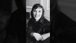 You're Fooling Someone by Joni James 👧👩🏾👨🏻👦🏻 #jonijames #yourefoolingsomeone