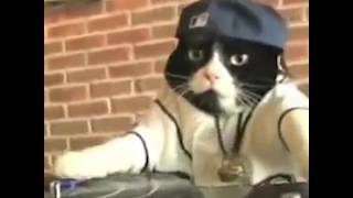 THE MICRONAUT - SQUARE (snippet)