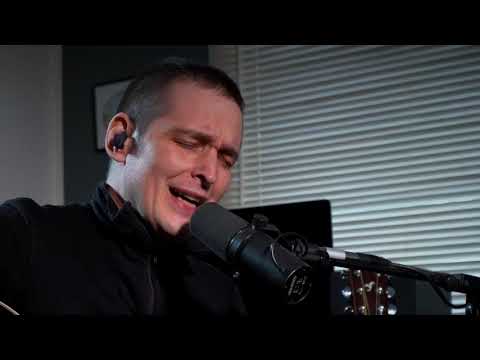 Daani Lynge - Qujamasuppunga LIVE