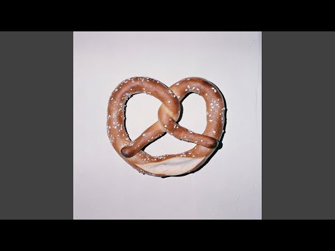 pretzel day