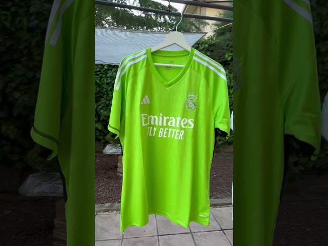 Vídeo relacionado con Real Madrid CF - Sábanas Rombos Real Madrid Cama 90 cm. (3 piezas)