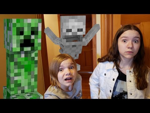 Jillian and Addie - Chased By A Creeper!  Minecraft Treasure Hunt!