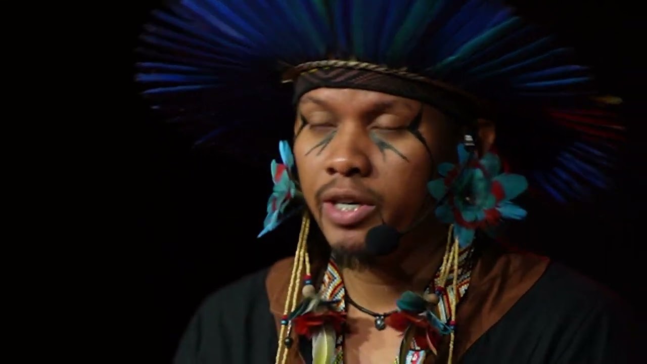 Desafios de ser indígena | Tukumã Pataxó | TEDxGovernadorValadares