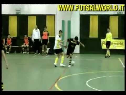 17/11/12 Cardano '91 - Futsal Chiuduno . . . . . . . juniores