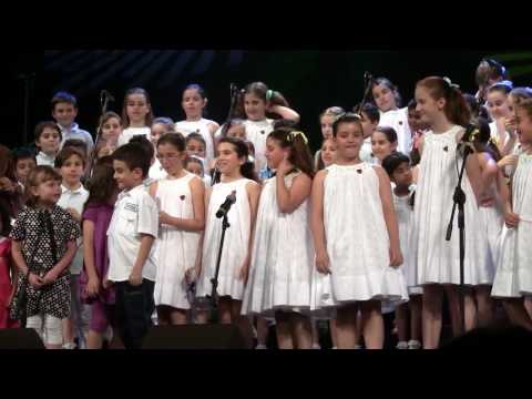 Piccolo Coro Mariele Ventre   Saggio 2011  saluto ai coristi in pensionamento