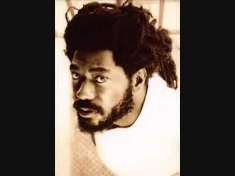 Johnny Clarke - African Roots + dub version, 1976