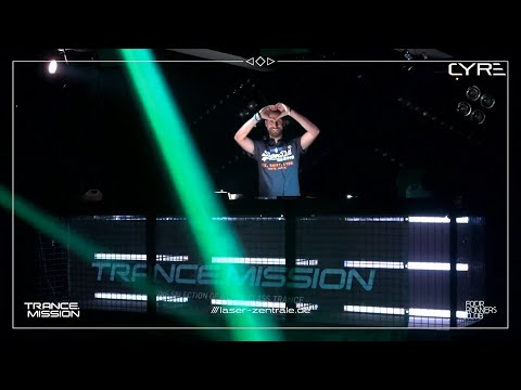 Cyre @ Trance.Mission playing "Mountaineer"