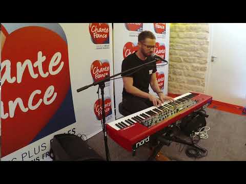 EMMANUEL MOIRE - LA FEMME AU MILIEU (Session CHANTE FRANCE)